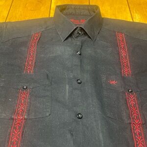 Texas Standard Guayabera Linen/Cotton Shirt Size Small Color Black Embroidered